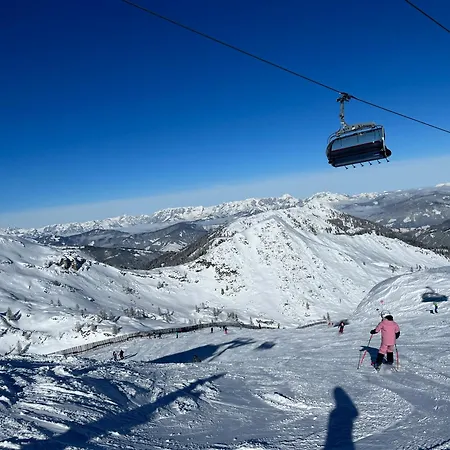 Jaeger Veronika شقة *