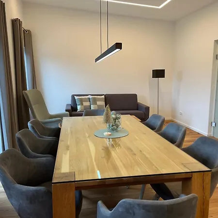 Jaeger Veronika * التنماركت ام بوناغ